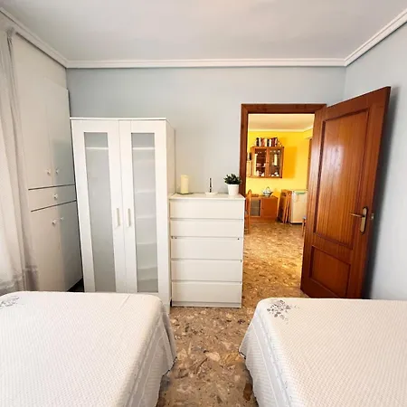 First-line Beachfront Penthouse, Terrace, And Ocean Views Apartmán *